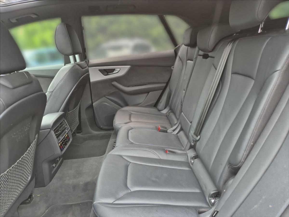 Audi Q8 3,0 50 TDi Quattro Audi Q8 3,0 50 TDi Quattro