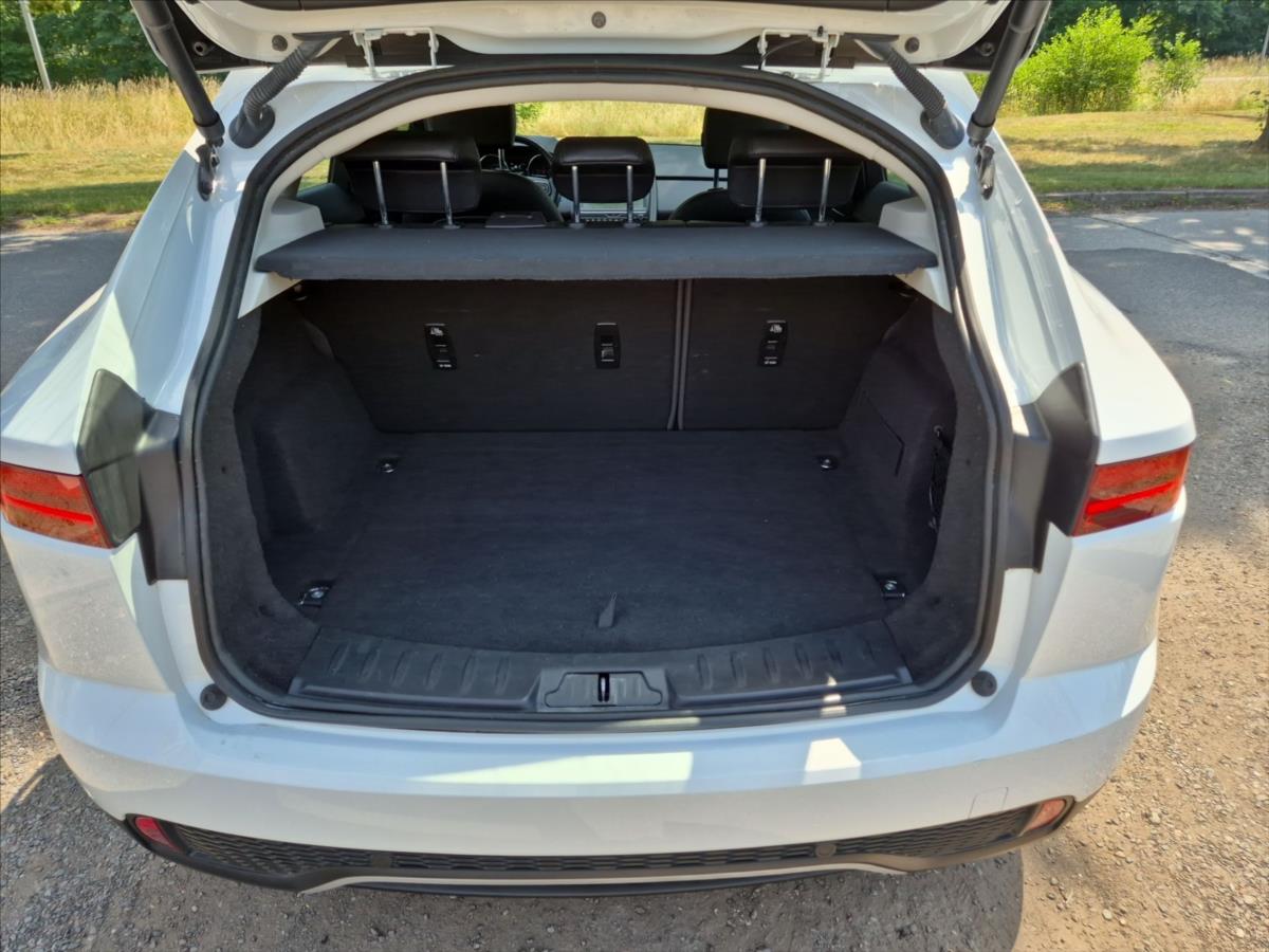 Jaguar E-Pace 2,0 D150 S AWD Jaguar E-Pace 2,0 D150 S AWD