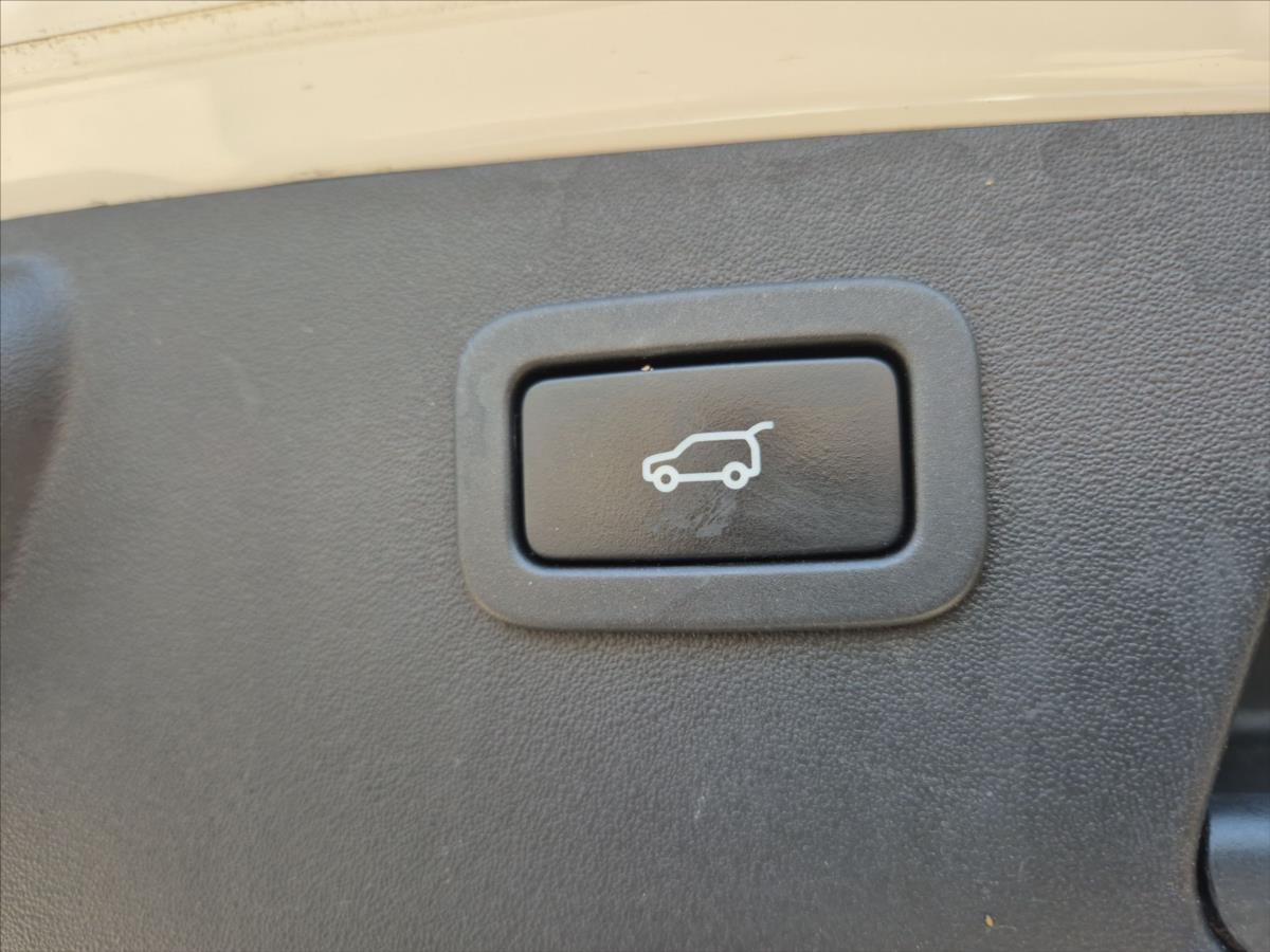 Jaguar E-Pace 2,0 D150 S AWD Jaguar E-Pace 2,0 D150 S AWD