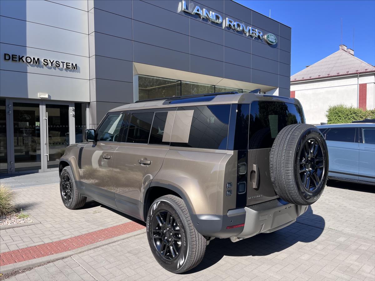 Land Rover Defender 3,0 110 S D250 AWD Land Rover Defender 3,0 110 S D250 AWD