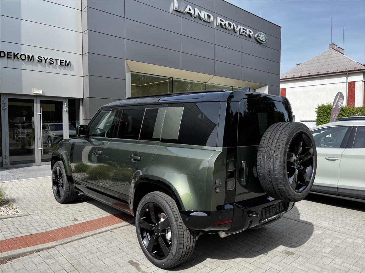 Land Rover Defender 3,0 110 X-Dynamic SE D200 AWD Land Rover Defender 3,0 110 X-Dynamic SE D200 AWD