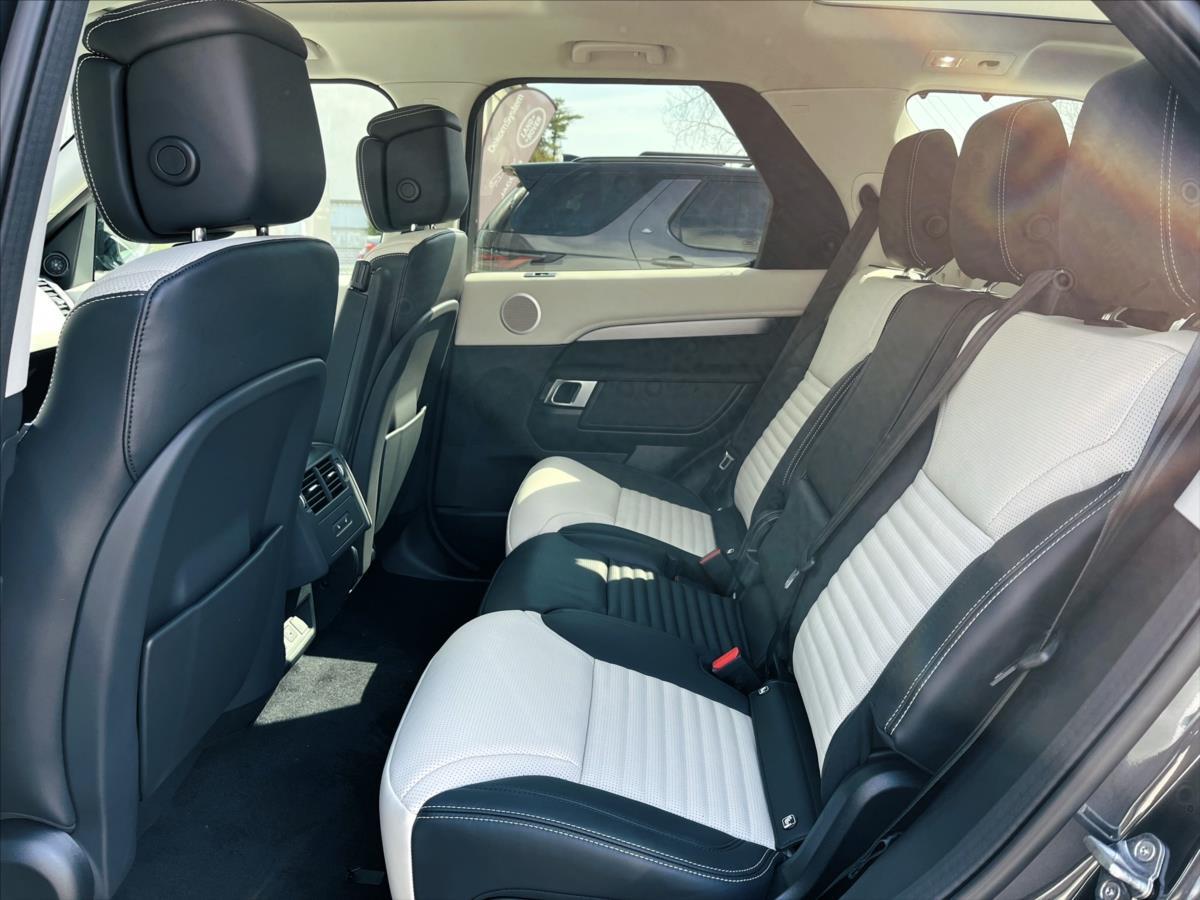 Land Rover Discovery 3,0 Dynamic HSE D350 AWD Land Rover Discovery 3,0 Dynamic HSE D350 AWD