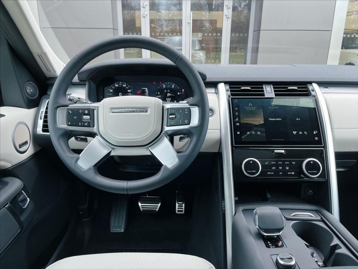 Land Rover Discovery 3,0 Dynamic HSE D350 AWD Land Rover Discovery 3,0 Dynamic HSE D350 AWD