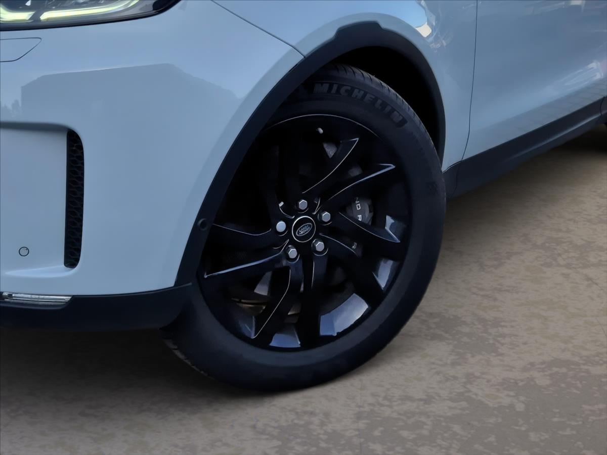 Land Rover Discovery 3,0 TDV6 4x4 5 Land Rover Discovery 3,0 TDV6 4x4 5