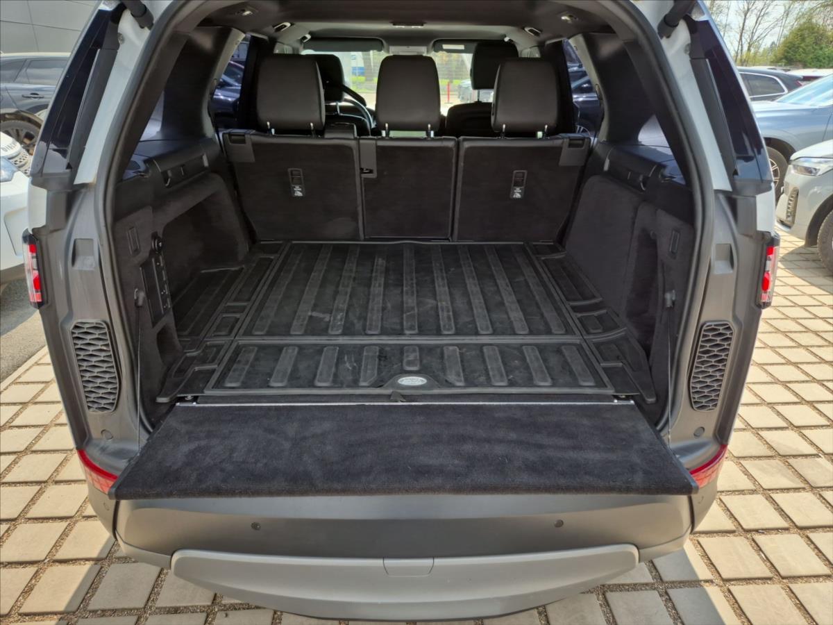 Land Rover Discovery 3,0 TDV6 4x4 HSE 5 Land Rover Discovery 3,0 TDV6 4x4 HSE 5