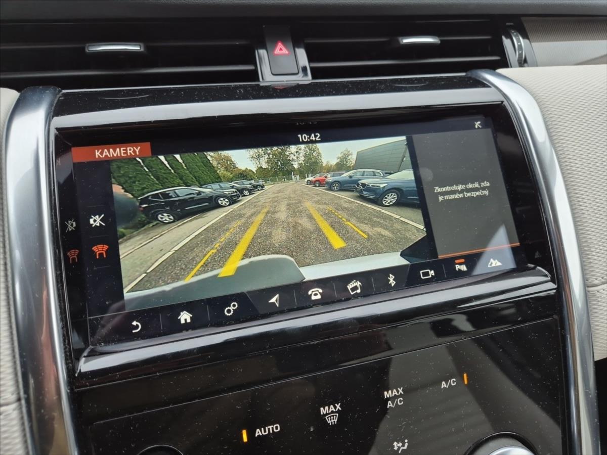 Land Rover Discovery Sport 2,0 D180 SE Land Rover Discovery Sport 2,0 D180 SE