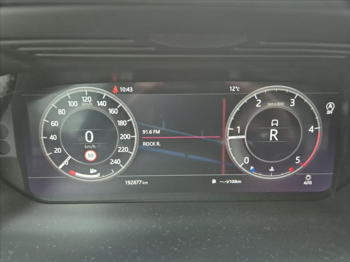 Land Rover Discovery Sport 2,0 D180 SE Land Rover Discovery Sport 2,0 D180 SE