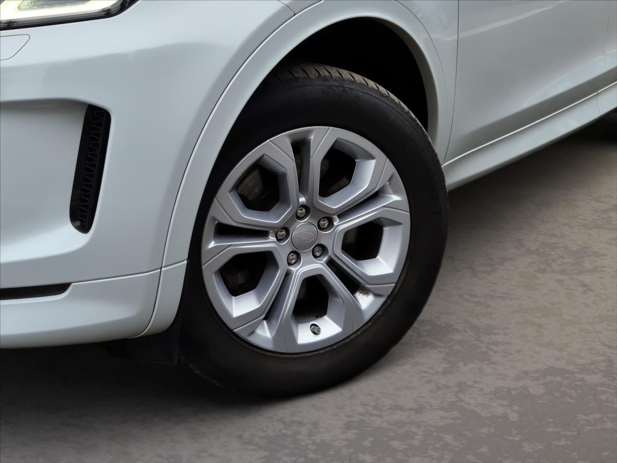 Land Rover Discovery Sport 2,0 D180 SE Land Rover Discovery Sport 2,0 D180 SE