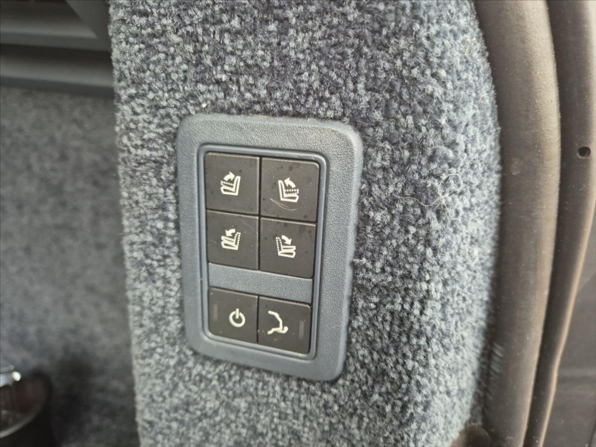 Land Rover Range Rover 4,4 V8 Autobiography Long Land Rover Range Rover 4,4 V8 Autobiography Long