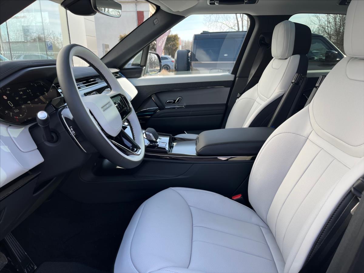 Land Rover Range Rover Sport 3,0 Dynamic SE D300 AWD Land Rover Range Rover Sport 3,0 Dynamic SE D300 AWD