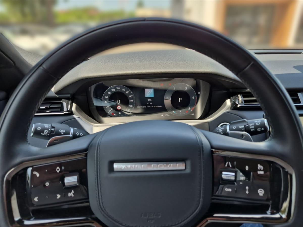 Land Rover Range Rover Velar 2,0 D200 AWD SE Land Rover Range Rover Velar 2,0 D200 AWD SE