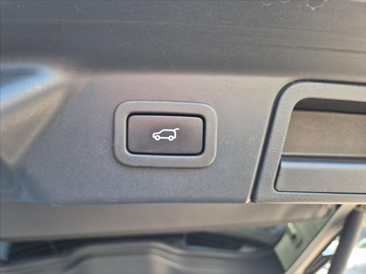 Land Rover Range Rover Velar 2,0 P250 SE Land Rover Range Rover Velar 2,0 P250 SE