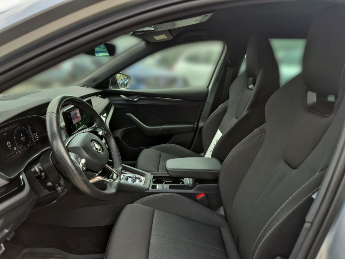 Škoda Octavia 2,0 TDi SportLine DSG Škoda Octavia 2,0 TDi SportLine DSG
