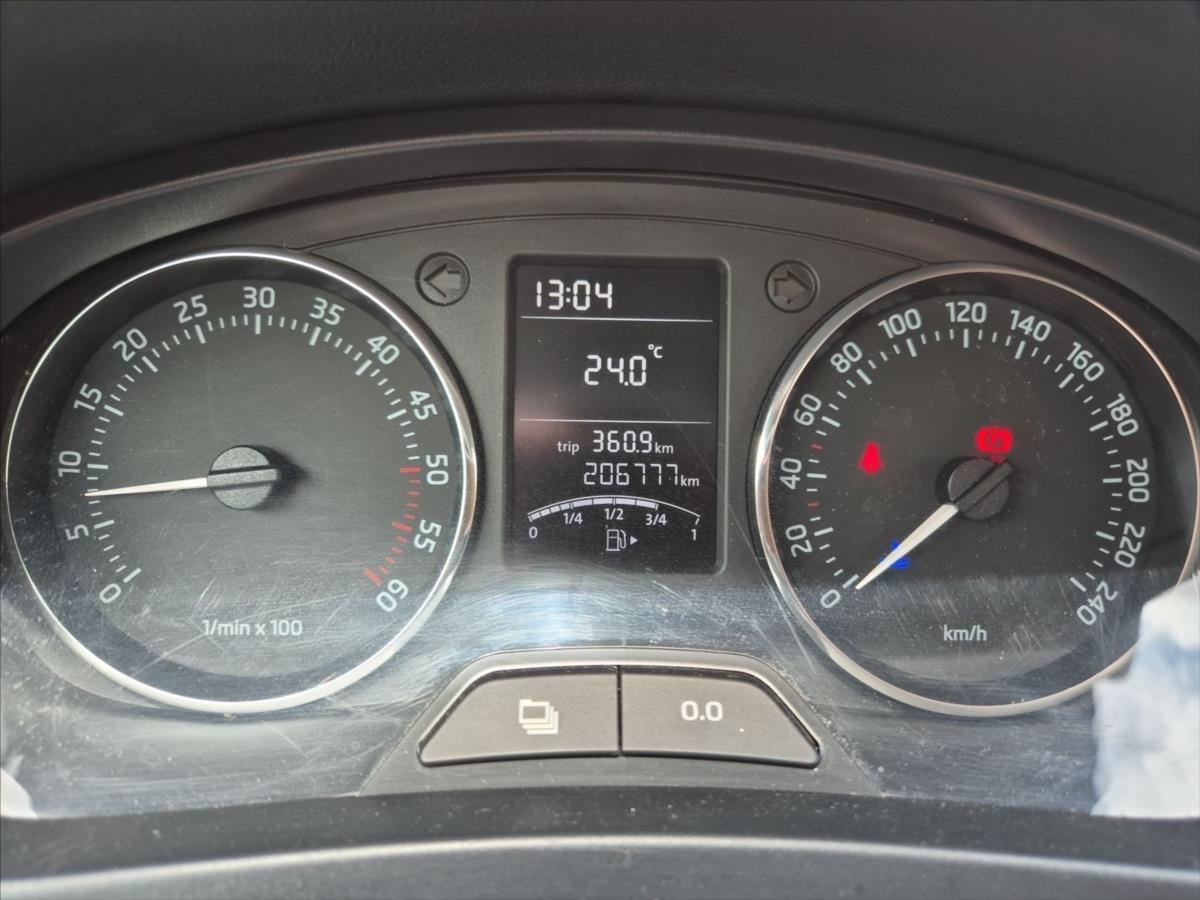 Škoda Rapid 1,6 TDi Škoda Rapid 1,6 TDi