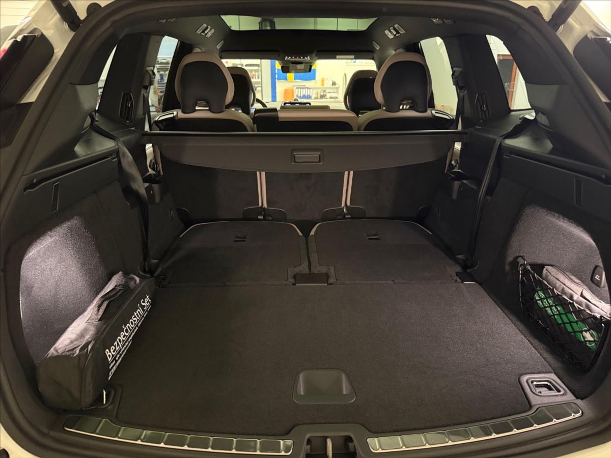 Volvo EX90 0,0 Twin Mot Perf Ultra 2117 Volvo EX90 0,0 Twin Mot Perf Ultra 2117