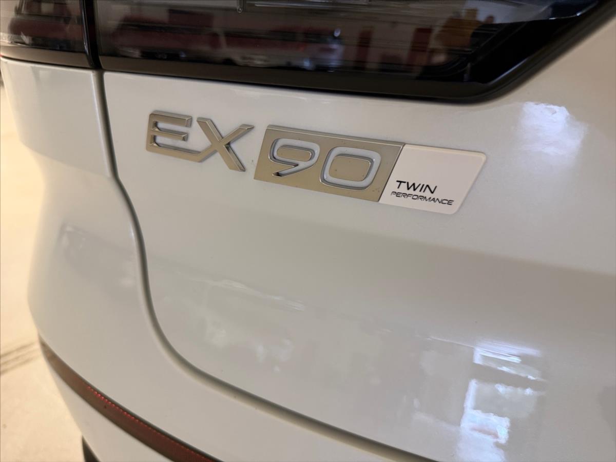 Volvo EX90 0,0 Twin Mot Perf Ultra 2117 Volvo EX90 0,0 Twin Mot Perf Ultra 2117
