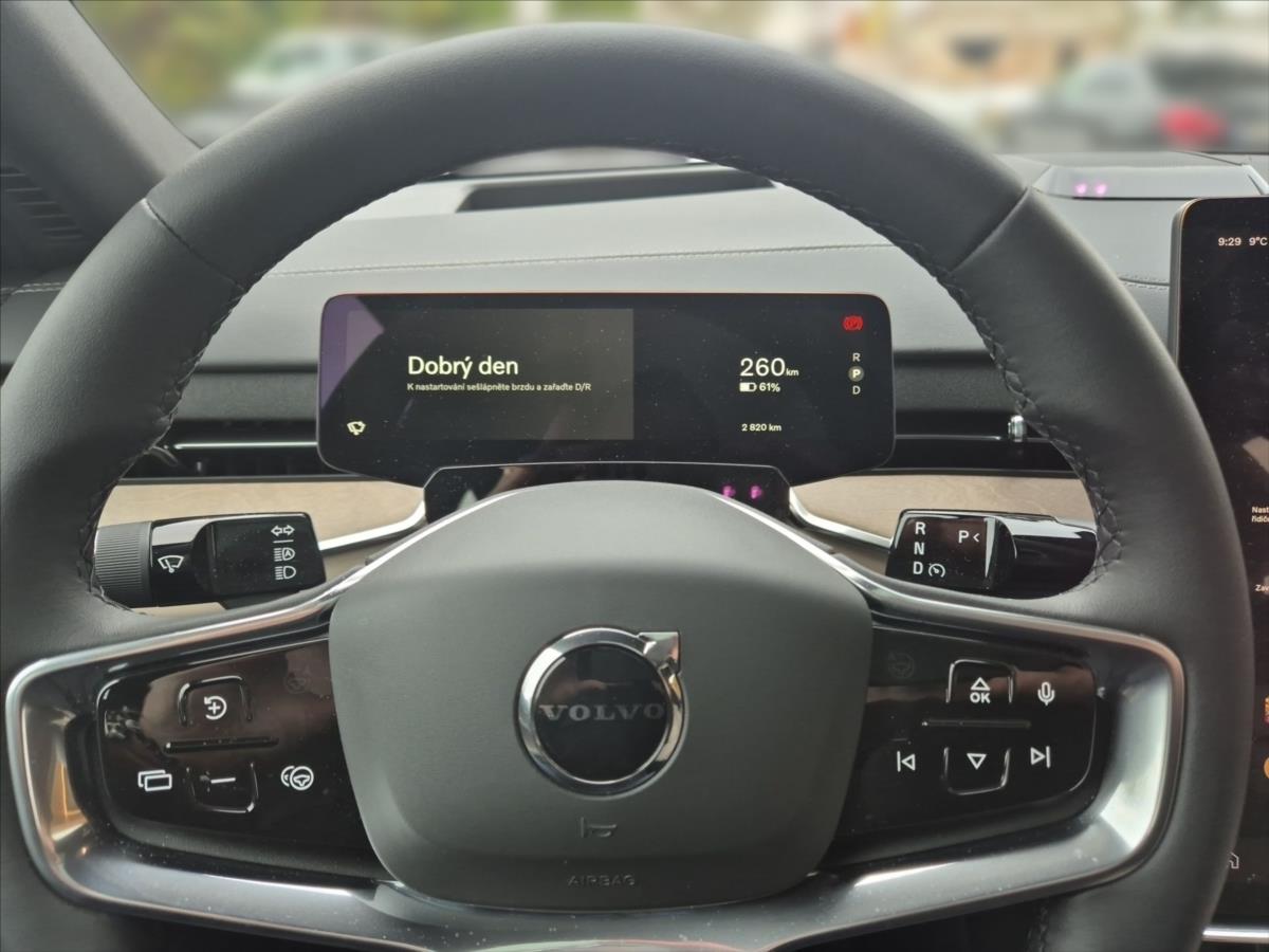 Volvo EX90 TWIN Performance 7 MÍST BOSE Volvo EX90 TWIN Performance 7 MÍST BOSE