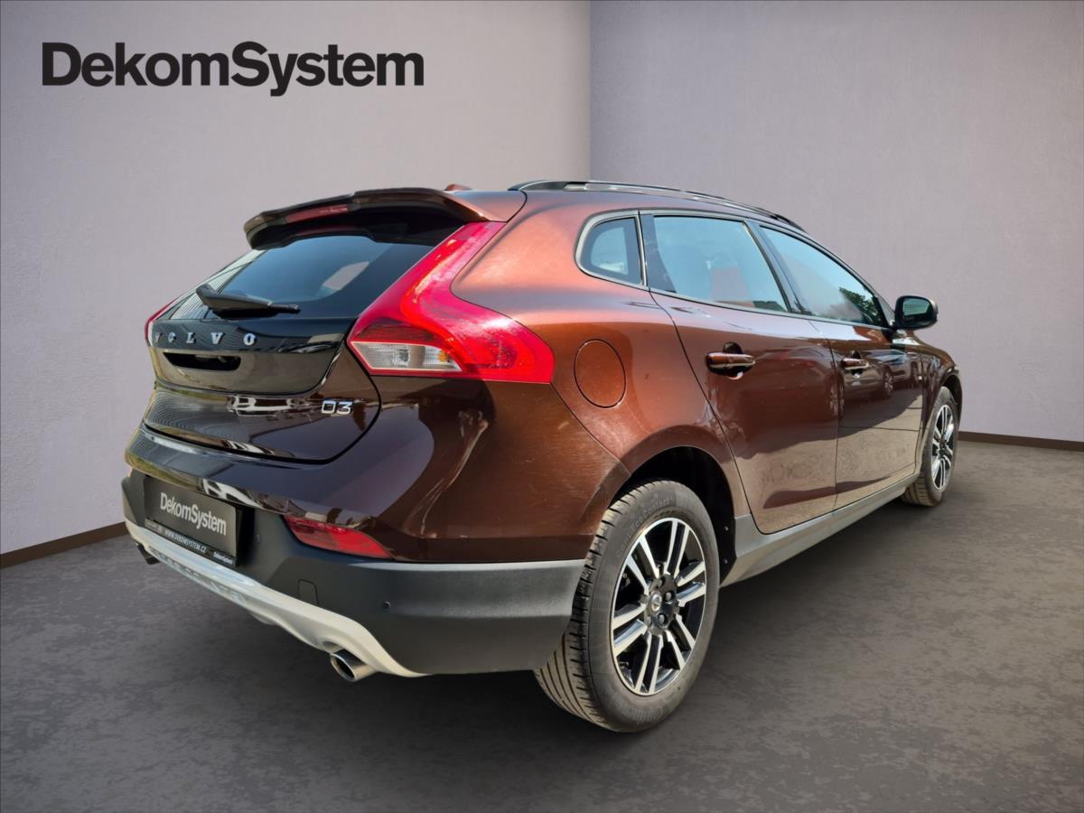 Volvo V40 2,0 D3 Cross Country Volvo V40 2,0 D3 Cross Country