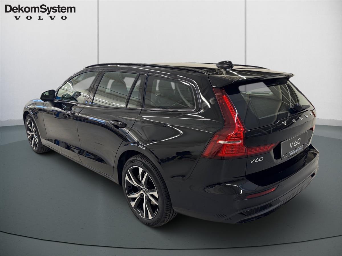 Volvo V60 2,0 B4 FWD Plus Dark 3456 Volvo V60 2,0 B4 FWD Plus Dark 3456