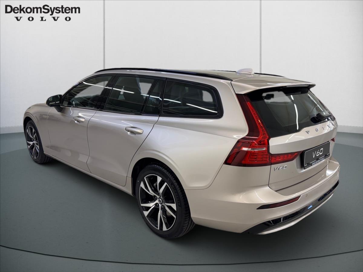 Volvo V60 2,0 B4 Plus Dark 1228 Volvo V60 2,0 B4 Plus Dark 1228
