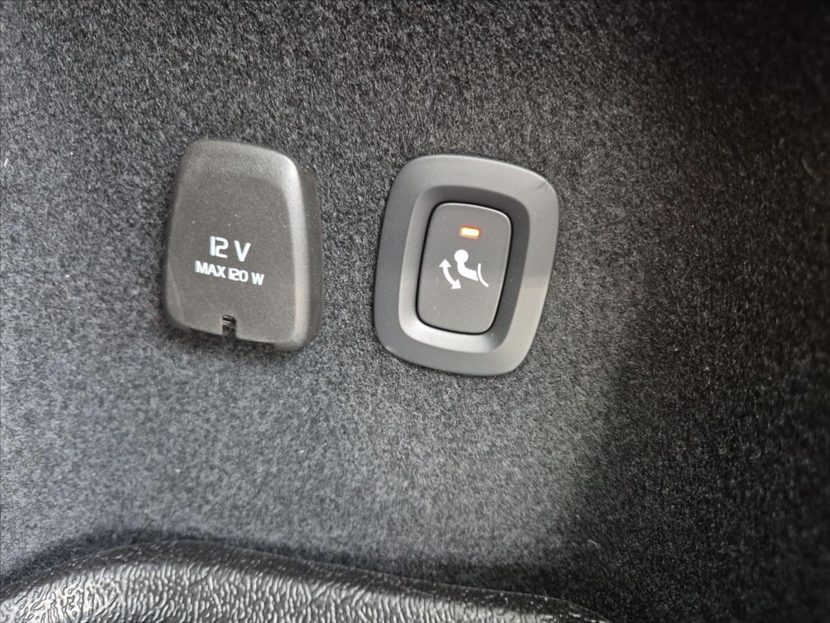 Volvo V60 2,0 B4 Volvo V60 2,0 B4