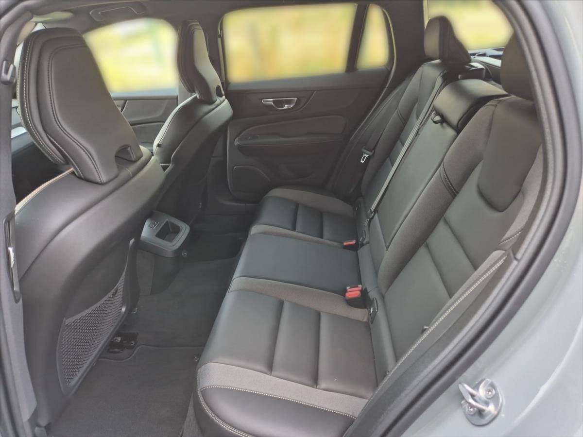 Volvo V60 2,0 B4 Volvo V60 2,0 B4