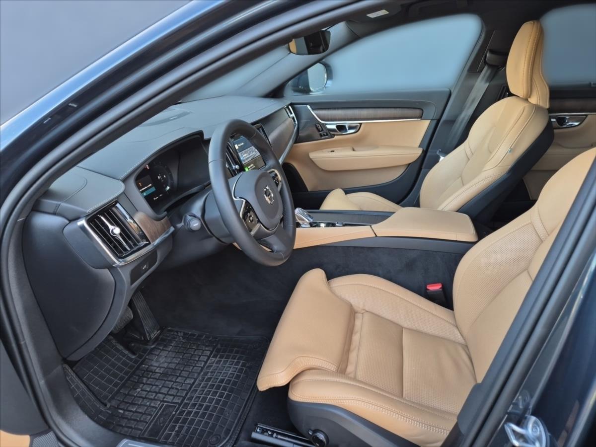 Volvo V90 2,0 Cross Country B4 AWD diese Volvo V90 2,0 Cross Country B4 AWD diese