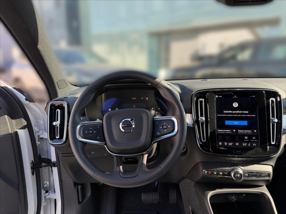 Volvo XC40 2,0 B3 Core 8273 Volvo XC40 2,0 B3 Core 8273