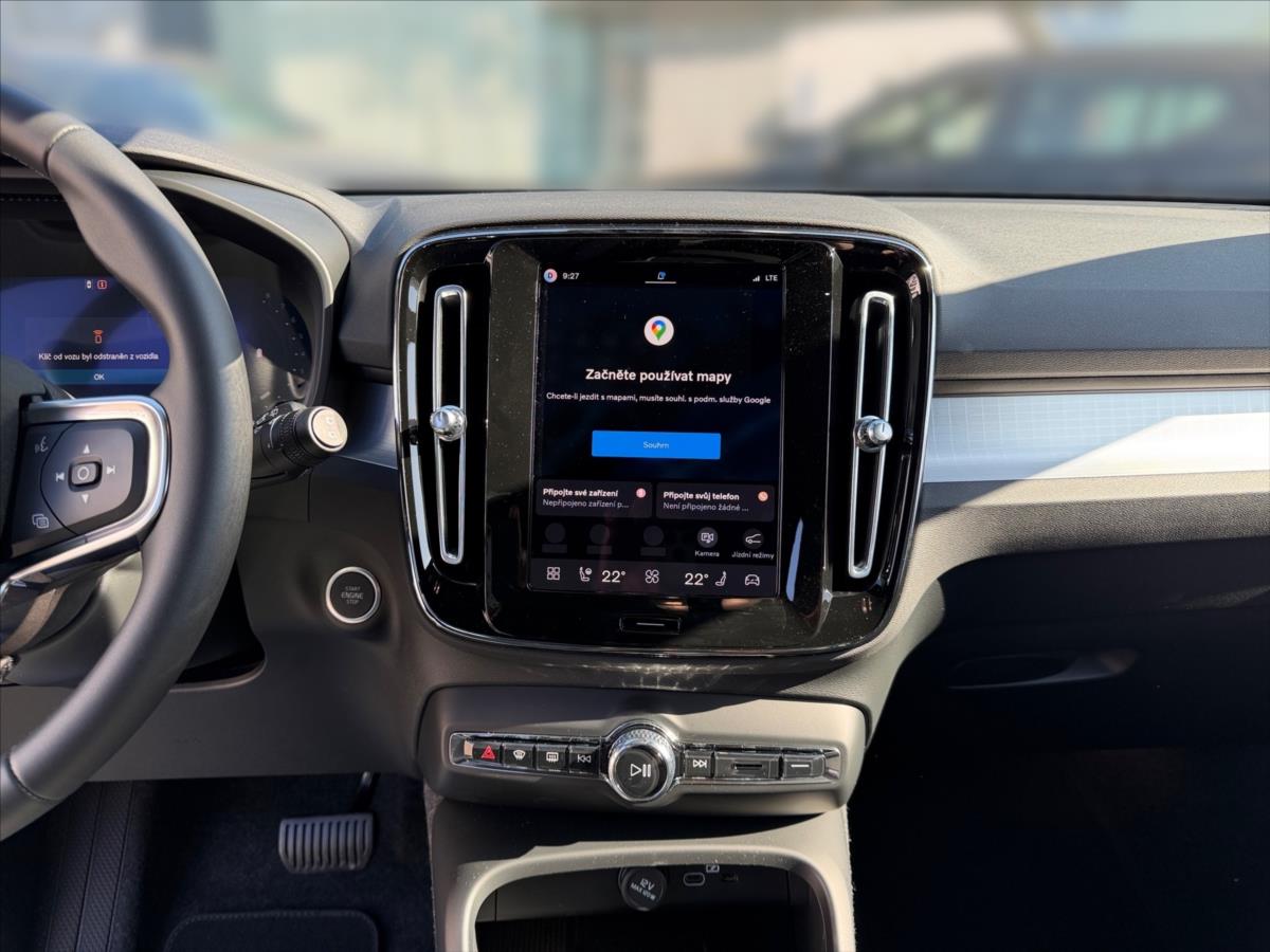 Volvo XC40 2,0 B3 Core 8273 Volvo XC40 2,0 B3 Core 8273
