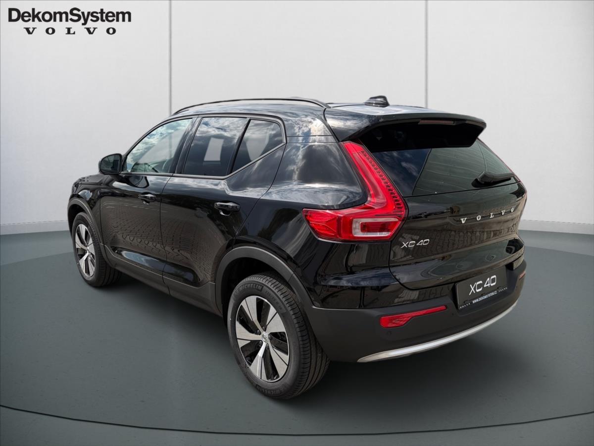 Volvo XC40 2,0 B3 Core 8378 Volvo XC40 2,0 B3 Core 8378