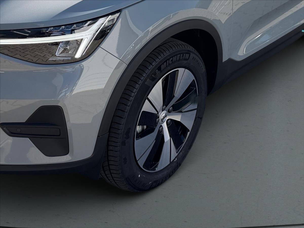 Volvo XC40 2,0 B3 Core 8438 Volvo XC40 2,0 B3 Core 8438