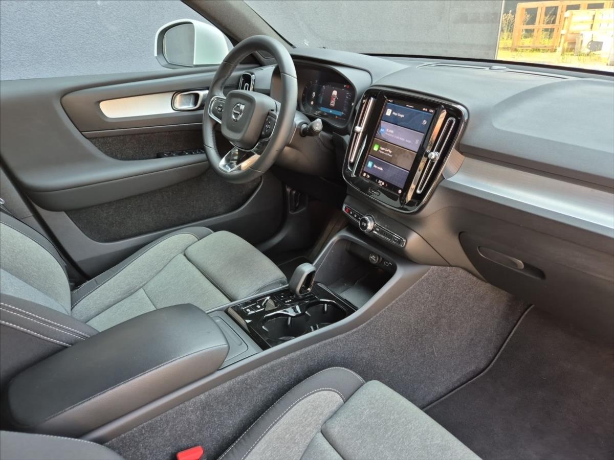 Volvo XC40 2,0 B3 Core Volvo XC40 2,0 B3 Core