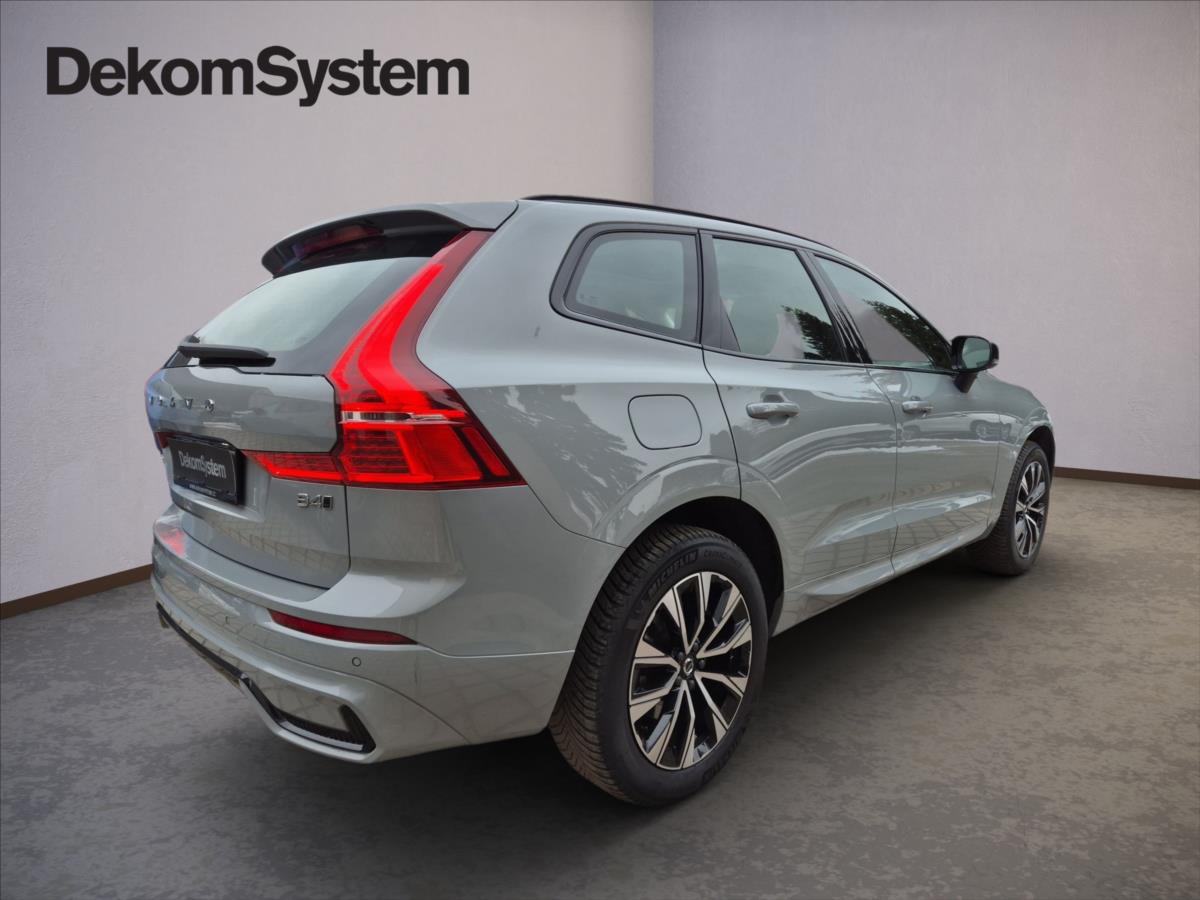 Volvo XC60 2,0 B4 AWD diesel Plus Dark Au Volvo XC60 2,0 B4 AWD diesel Plus Dark Au
