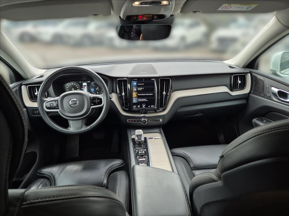 Volvo XC60 2,0 B4 AWD Inscription Volvo XC60 2,0 B4 AWD Inscription