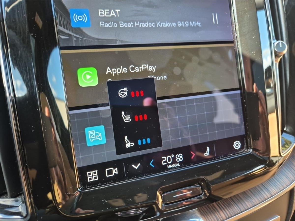 Volvo XC60 2,0 B5 AWD benzin Ultimate Dar Volvo XC60 2,0 B5 AWD benzin Ultimate Dar