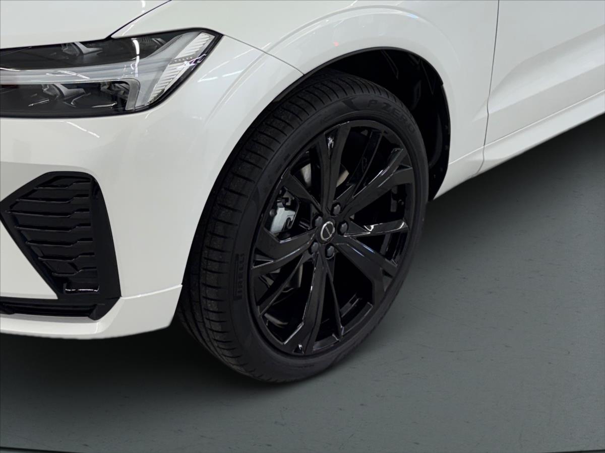 Volvo XC60 2,0 B5 AWD Plus Black Ed B5 Volvo XC60 2,0 B5 AWD Plus Black Ed B5