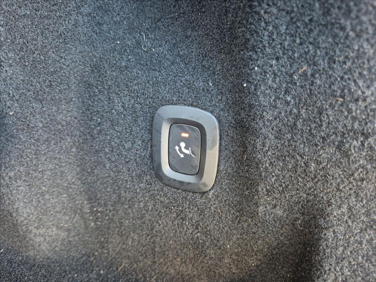 Volvo XC60 2,0 T6 AWD RECHARGE PANORAMA Volvo XC60 2,0 T6 AWD RECHARGE PANORAMA