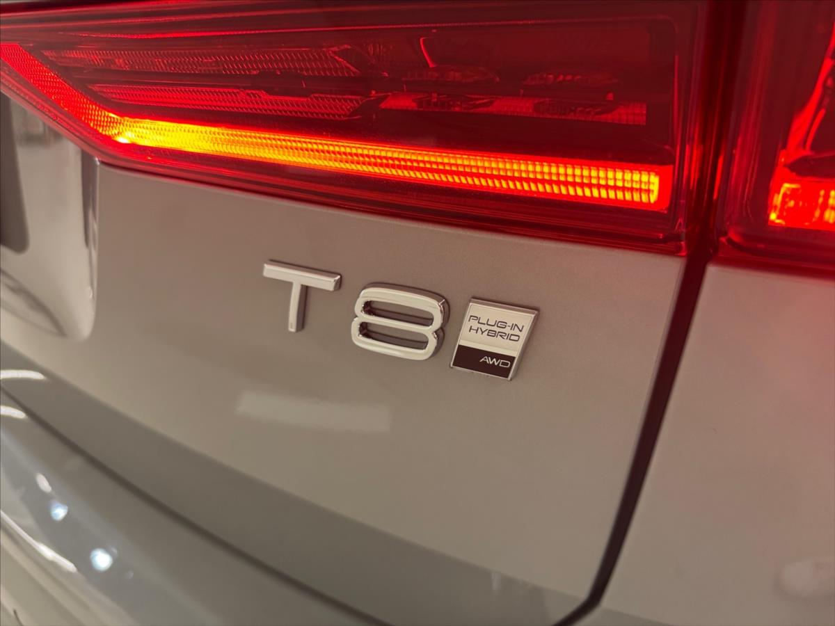 Volvo XC60 2,0 XC60T8 Ultra Dark 0347 Volvo XC60 2,0 XC60T8 Ultra Dark 0347