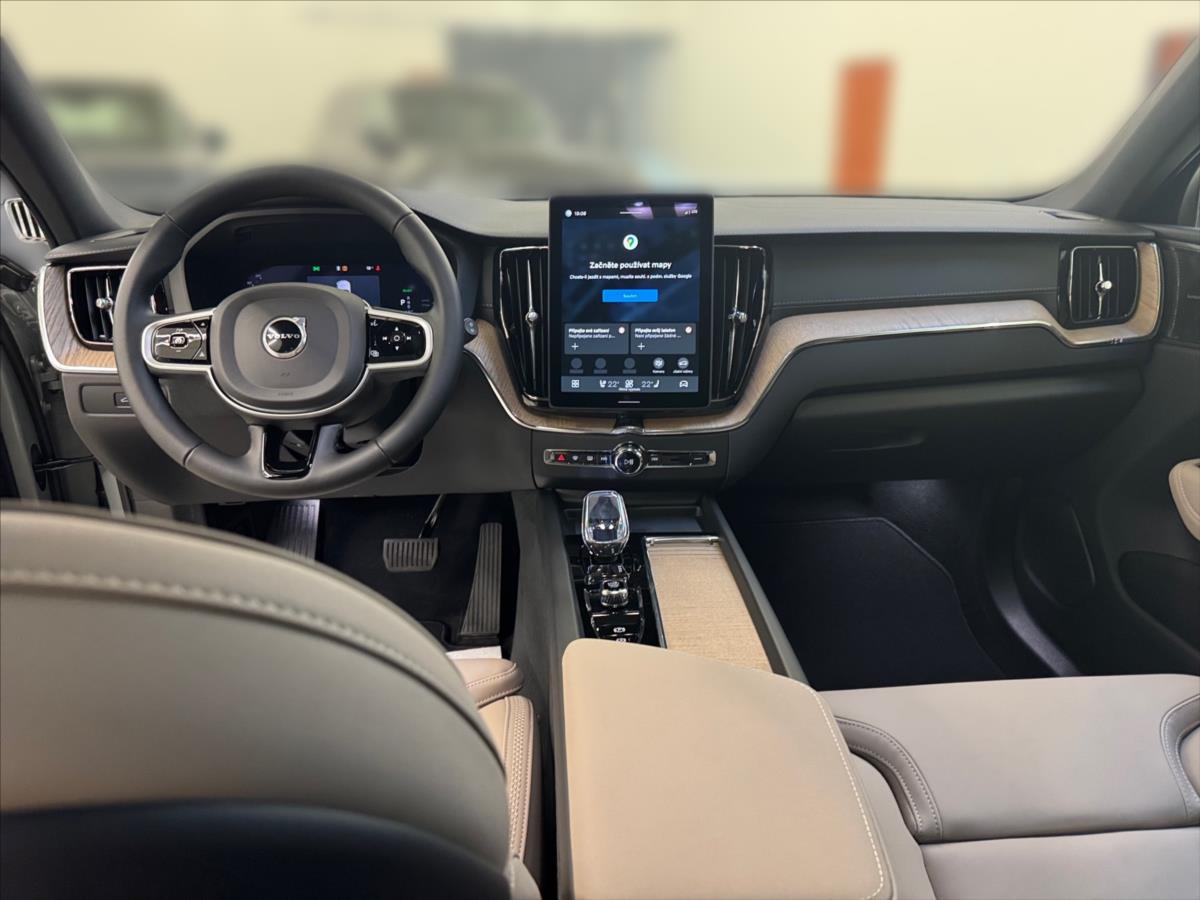 Volvo XC60 2,0 XC60T8 Ultra Dark 0347 Volvo XC60 2,0 XC60T8 Ultra Dark 0347