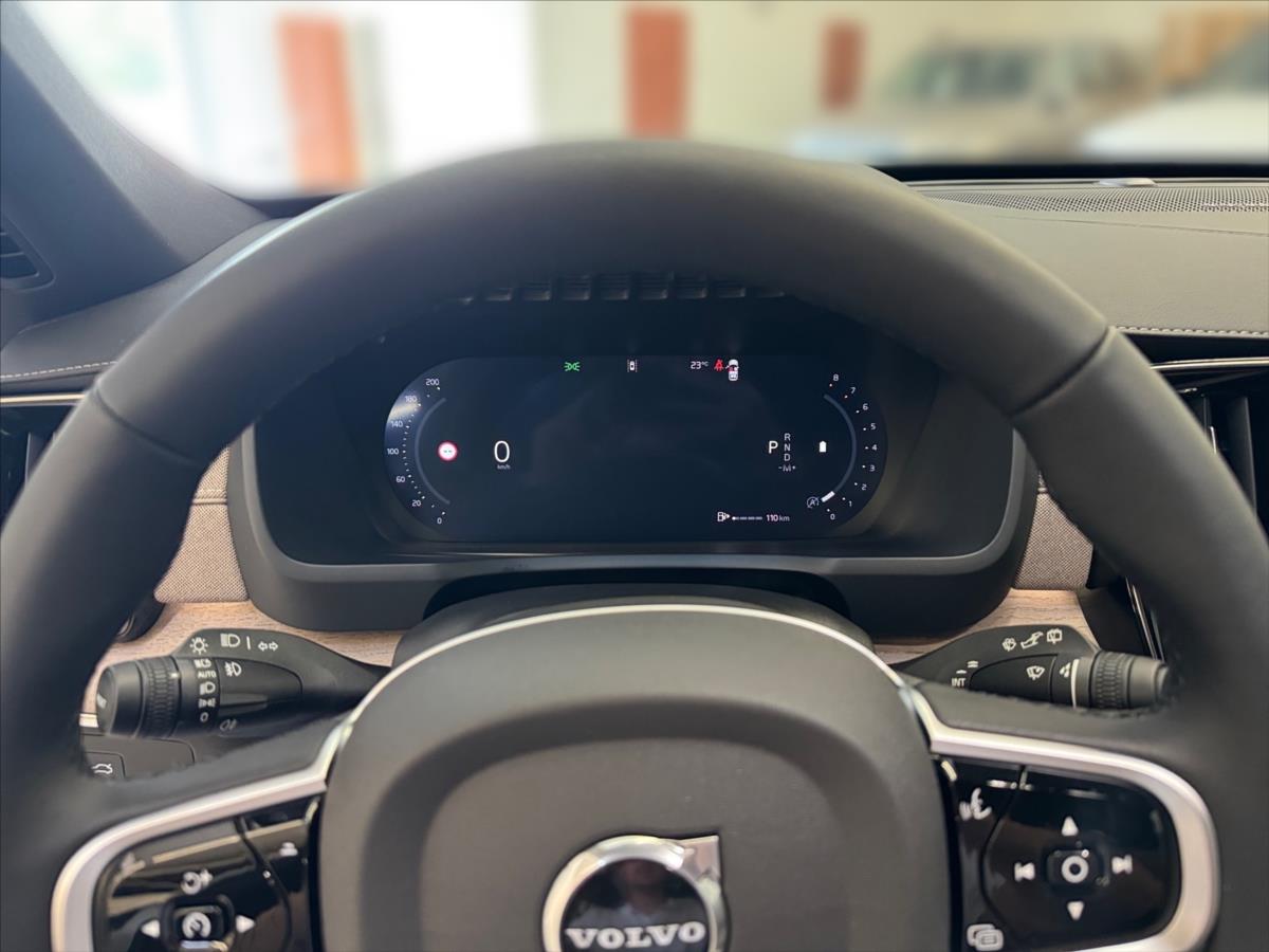 Volvo XC90 2,0 B5 AWD Dark Plus 2233 Plu Volvo XC90 2,0 B5 AWD Dark Plus 2233 Plu
