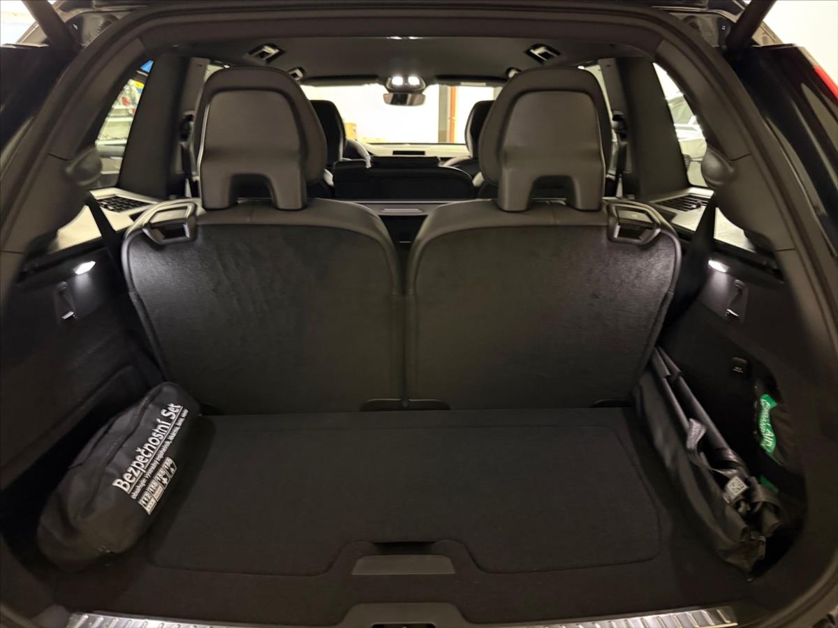 Volvo XC90 2,0 B5 Black Edition Volvo XC90 2,0 B5 Black Edition