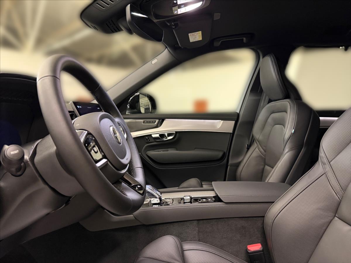 Volvo XC90 2,0 B5 Black Edition Volvo XC90 2,0 B5 Black Edition