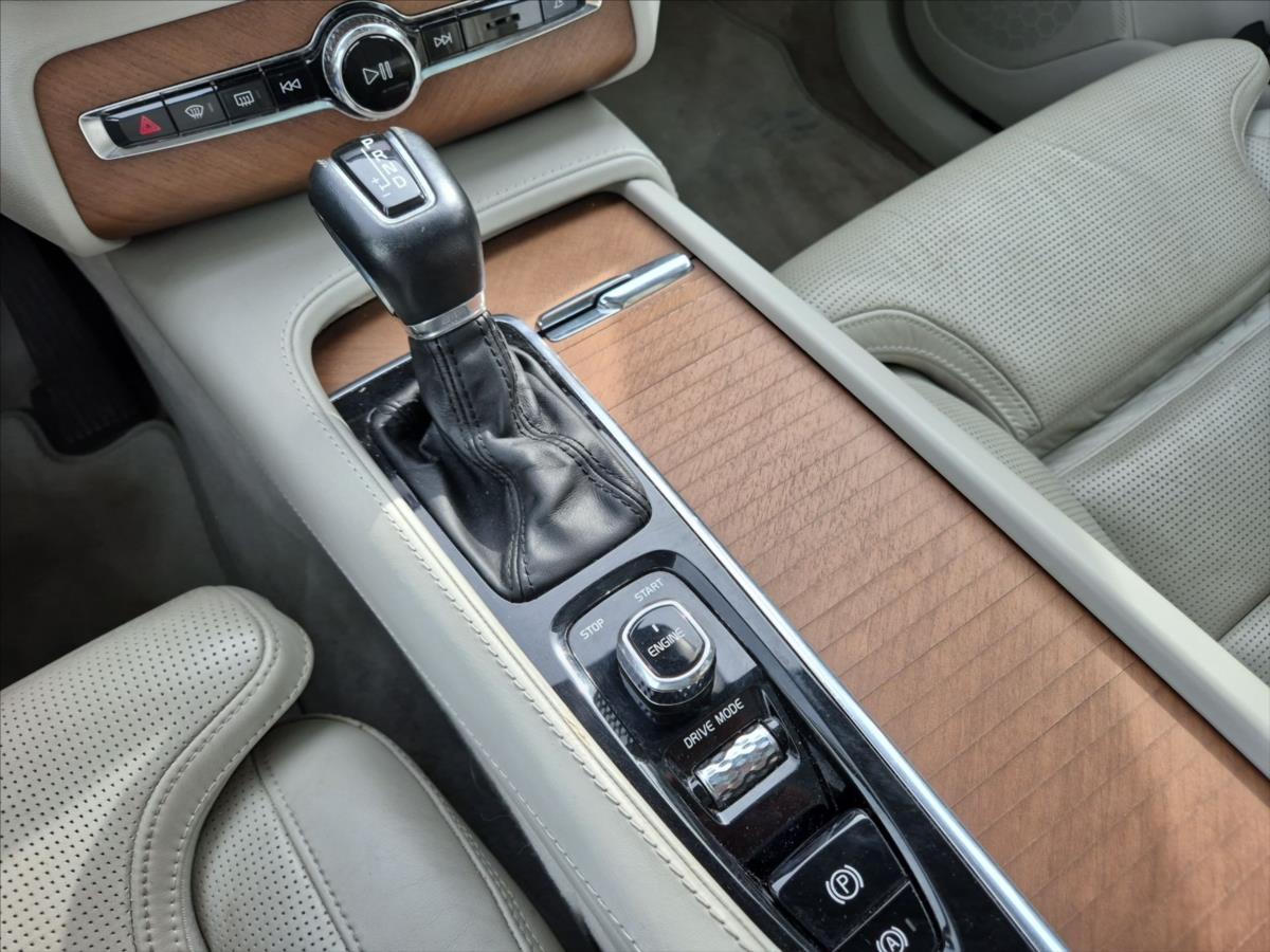 Volvo XC90 2,0 T6 AWD Inscription Auto Volvo XC90 2,0 T6 AWD Inscription Auto