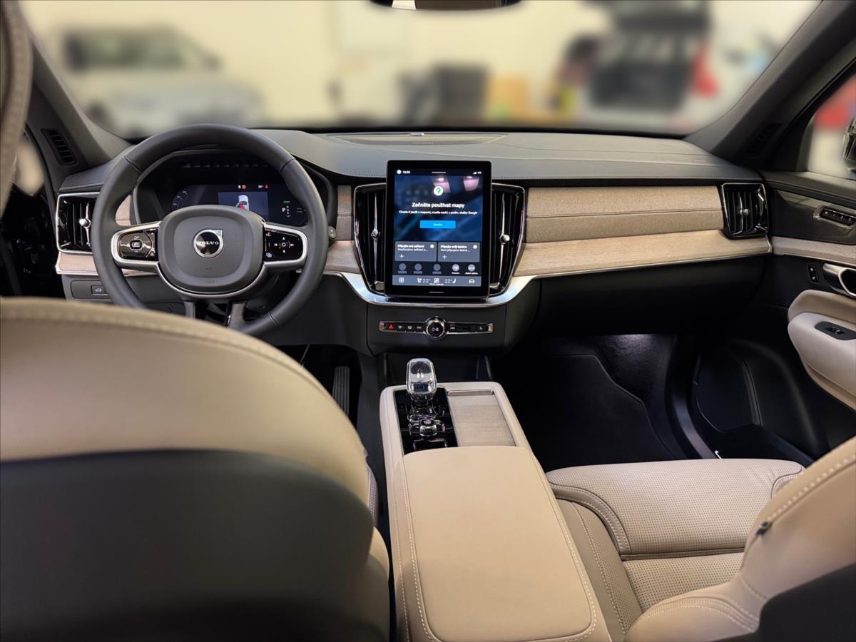 Volvo XC90 2,0 T8 AWD Plus Dark 0508 Volvo XC90 2,0 T8 AWD Plus Dark 0508