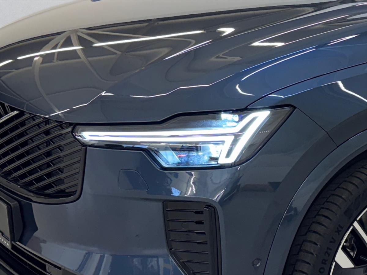 Volvo XC90 2,0 T8 AWD Plus Dark 8805 Volvo XC90 2,0 T8 AWD Plus Dark 8805