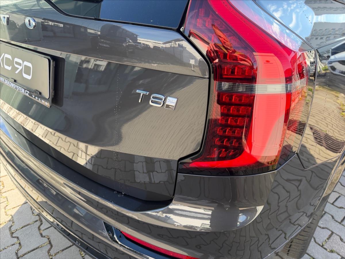 Volvo XC90 2,0 T8 Plus Dark 2330 Volvo XC90 2,0 T8 Plus Dark 2330