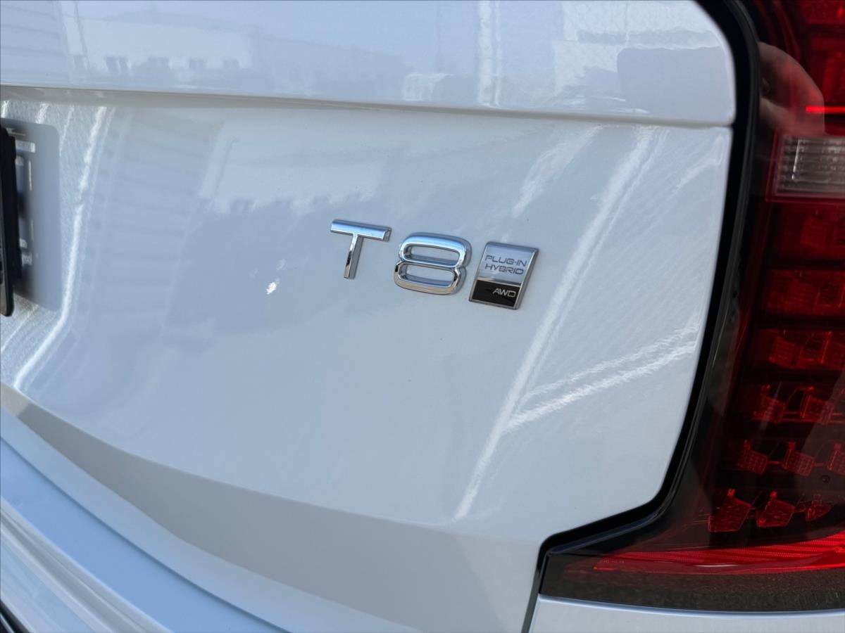 Volvo XC90 2,0 T8 Plus Dark 4695 Volvo XC90 2,0 T8 Plus Dark 4695