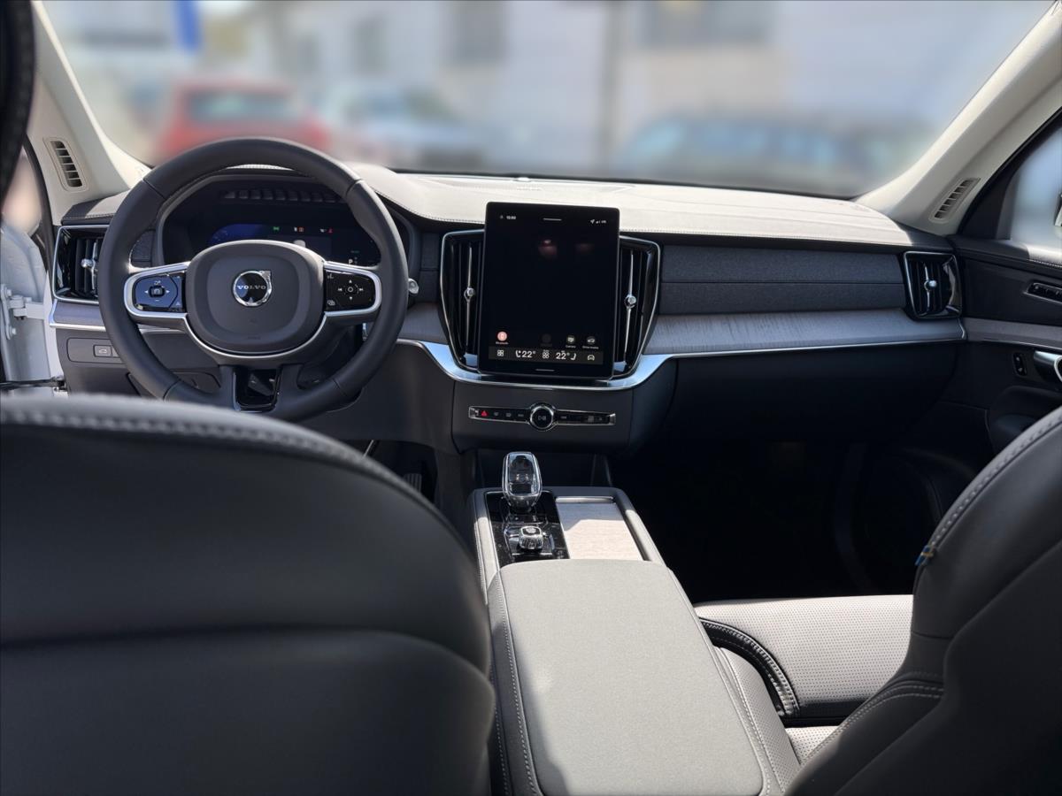 Volvo XC90 2,0 T8 Plus Dark 4695 Volvo XC90 2,0 T8 Plus Dark 4695