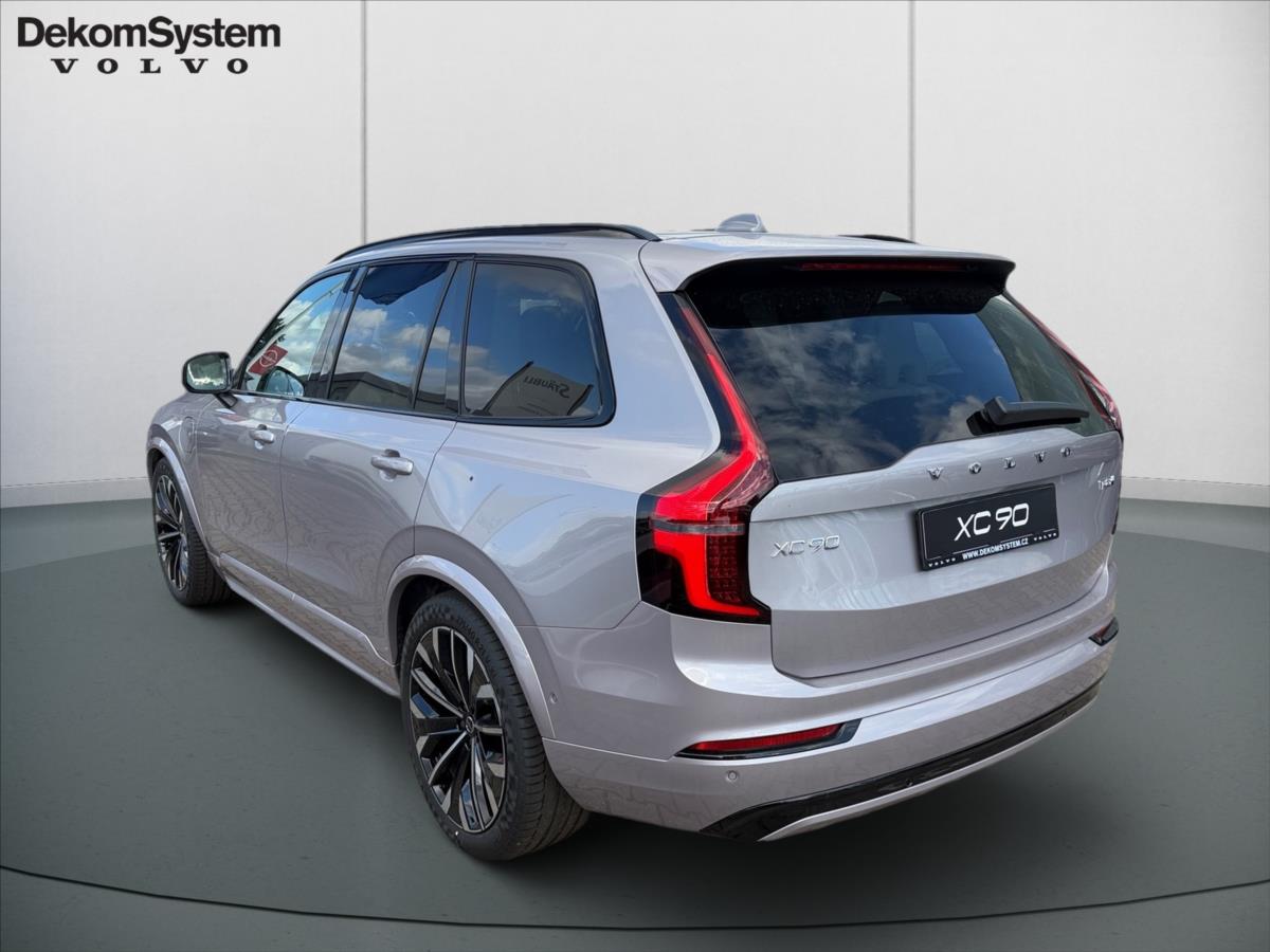 Volvo XC90 2,0 T8 Ultra Dark 1824 Volvo XC90 2,0 T8 Ultra Dark 1824