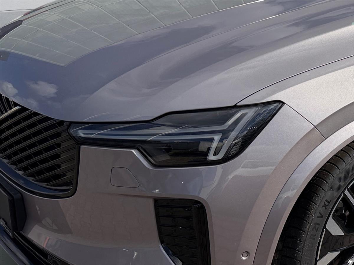 Volvo XC90 2,0 T8 Ultra Dark 1824 Volvo XC90 2,0 T8 Ultra Dark 1824